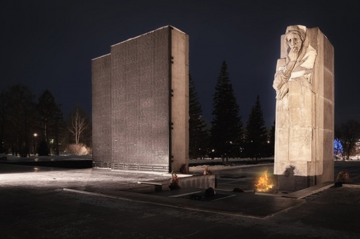 За захоронениями ветеранов войны в Новосибирске будет назначен уход